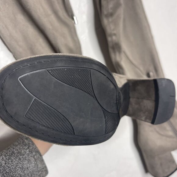 Liz Claiborne Yarmont Block Heel Over the Knee Boots Tan Taupe Size 6M - Picture 5 of 16